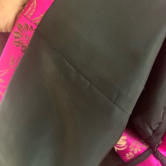 Robbie Bee Chinese Shirt - Picture 9 of 9